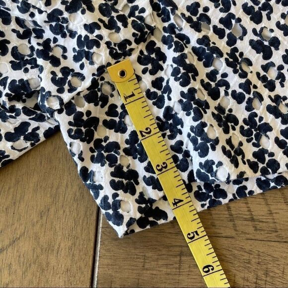 Ann Taylor Loft Navy and‎ White Eyelet Shorts - 0 - Picture 10 of 12